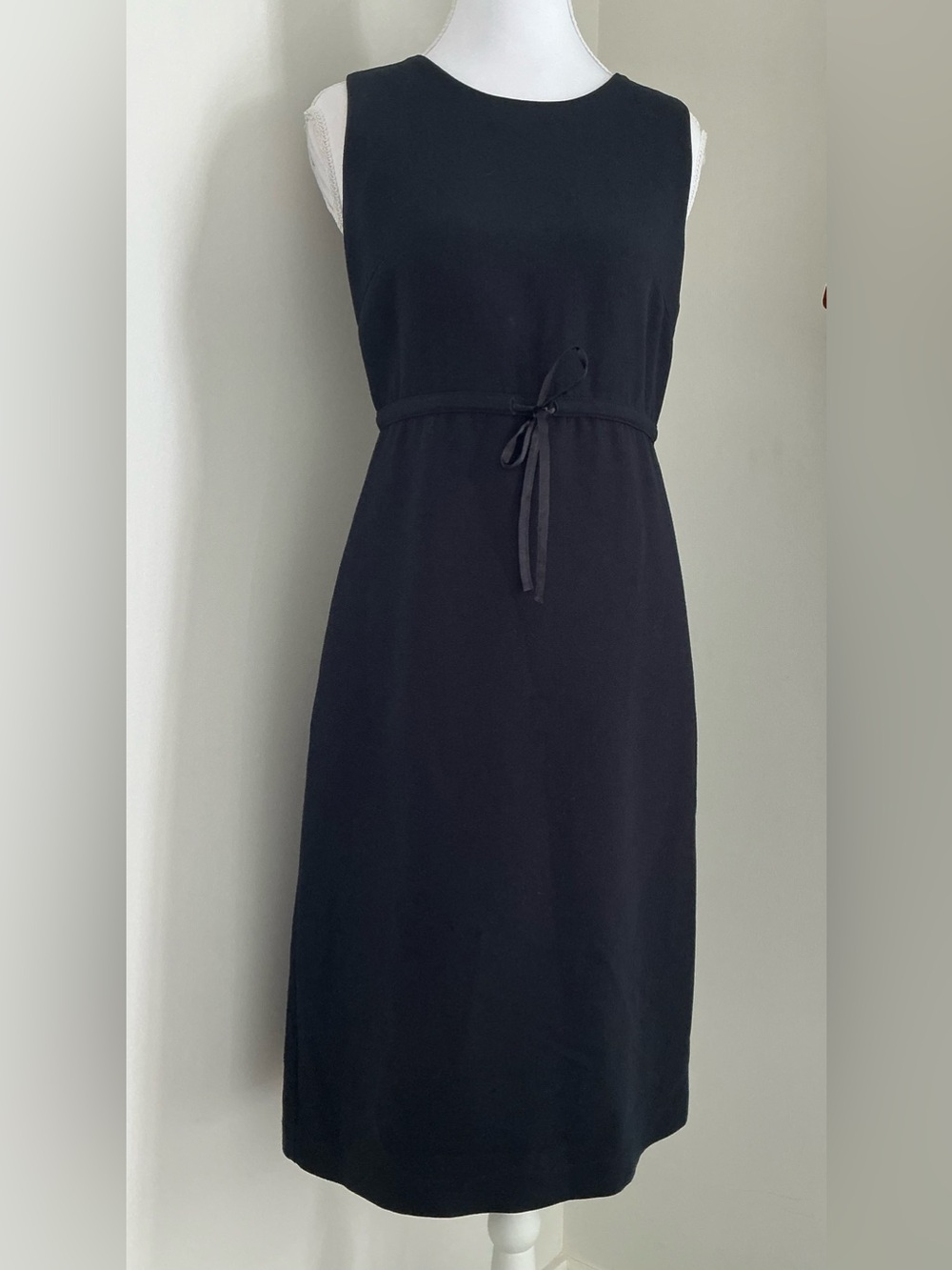 GAP Black Sleeveless Midi Dress with Waist Tie